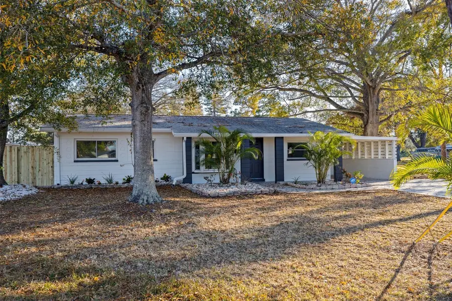 5533 Atlantic Avenue N, Saint Petersburg, FL 33703 - #3