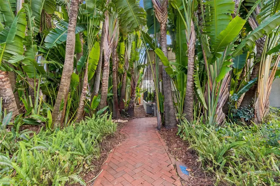 720 15th Avenue N, Saint Petersburg, FL 33704 - #3