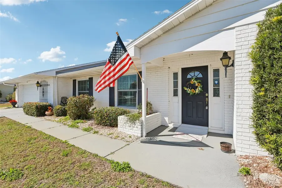 407 Stoneham Drive, Sun City Center, FL 33573 - #3