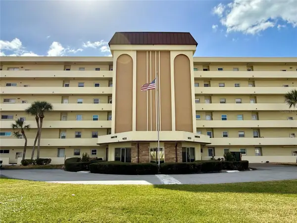 4650 Cove Circle #108, ST PETERSBURG, FL 33708