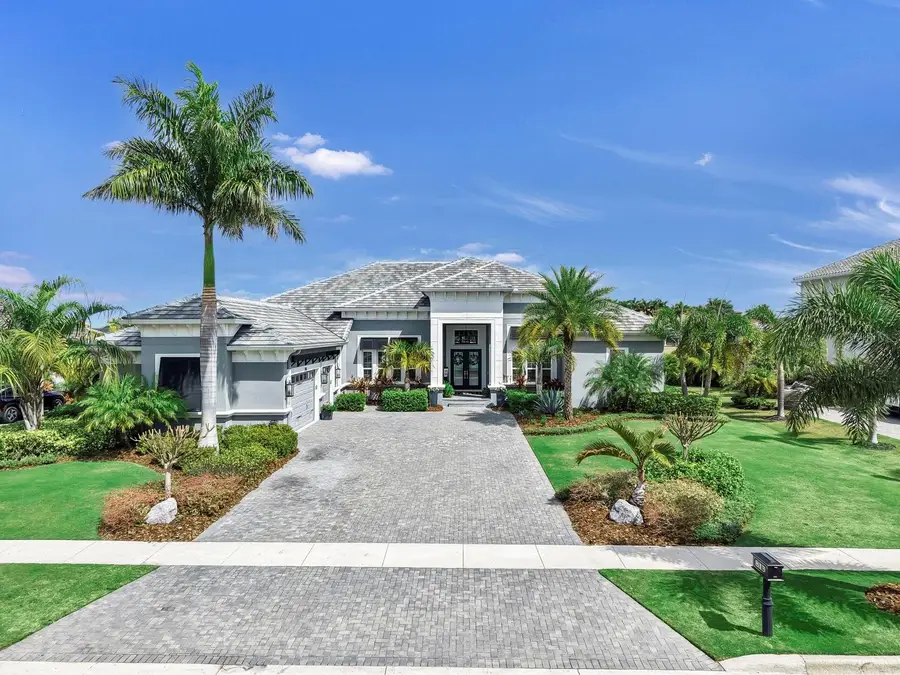 813 Manns Harbor Drive, Apollo Beach, FL 33572 - #2