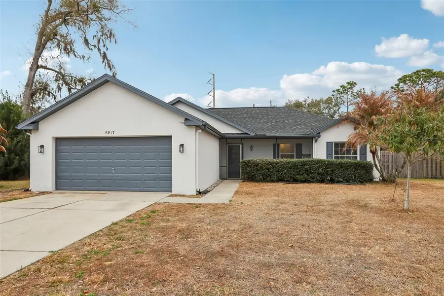 6917 Oakcrest Way, Zephyrhills, FL 33542 - #2