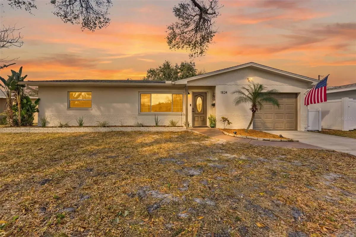 1824 59th Way N, Saint Petersburg, FL 33710 - #1