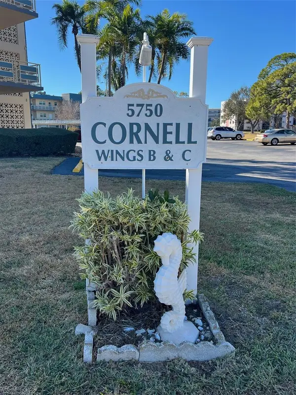 Address Withheld By Seller, ST PETERSBURG, FL 33709