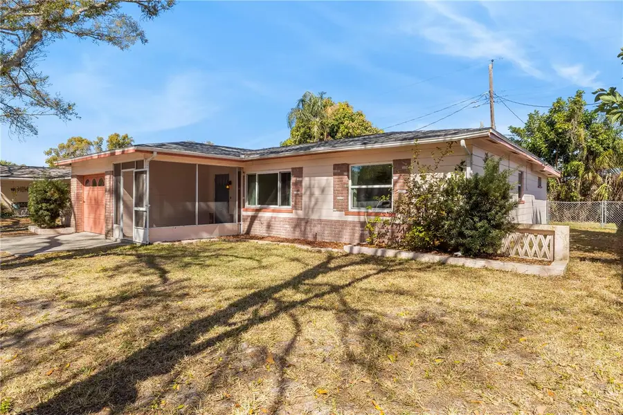 5589 46th Avenue N, Kenneth City, FL 33709 - #2