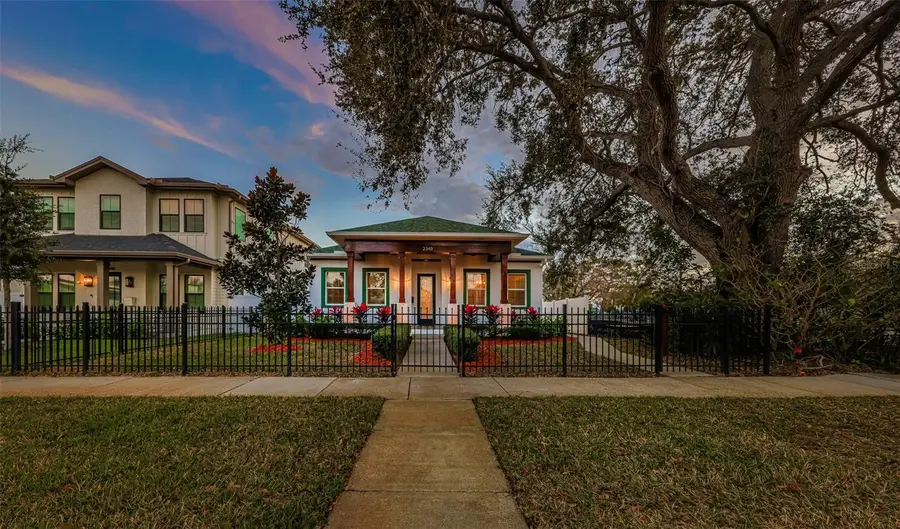 2348 2nd Avenue S, Saint Petersburg, FL 33712 - #2