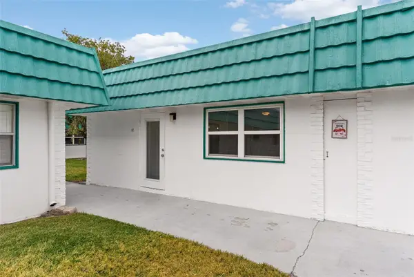 205 Kings Boulevard #52, SUN CITY CENTER, FL 33573