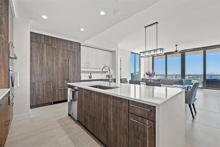 301 1st Street S #2006, Saint Petersburg, FL 33701 - #3