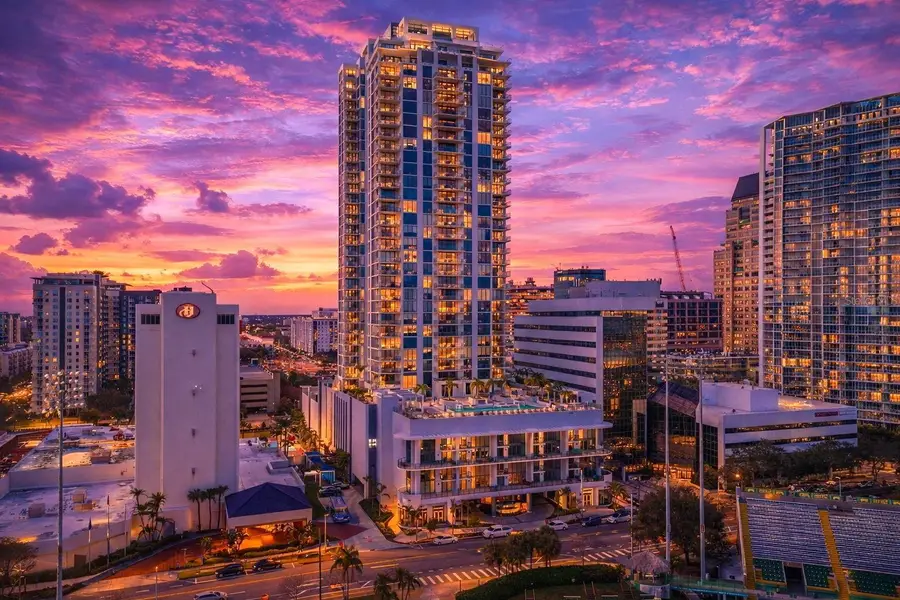 301 1st Street S #3205, Saint Petersburg, FL 33701 - #2