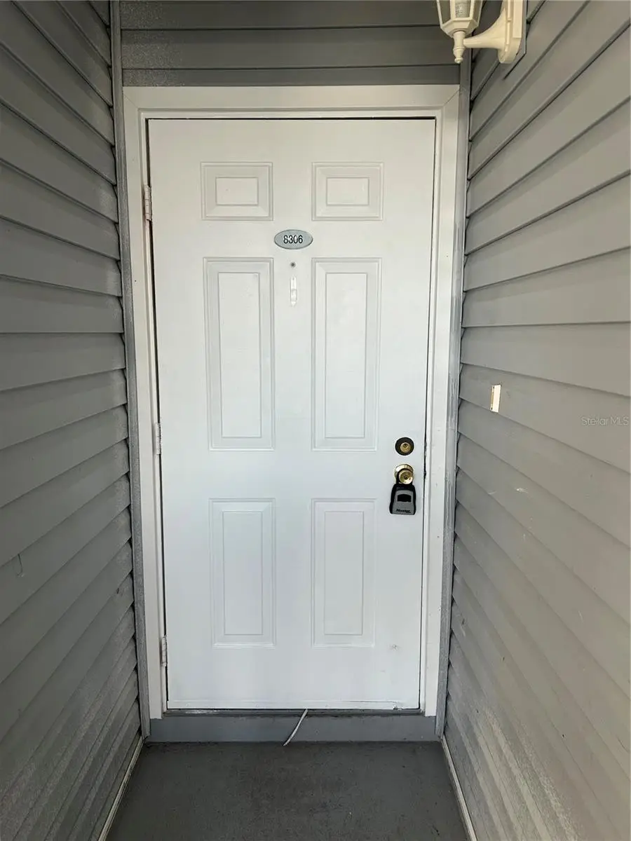 6924 Stones Throw Circle N #8306, Saint Petersburg, FL 33710 - #3