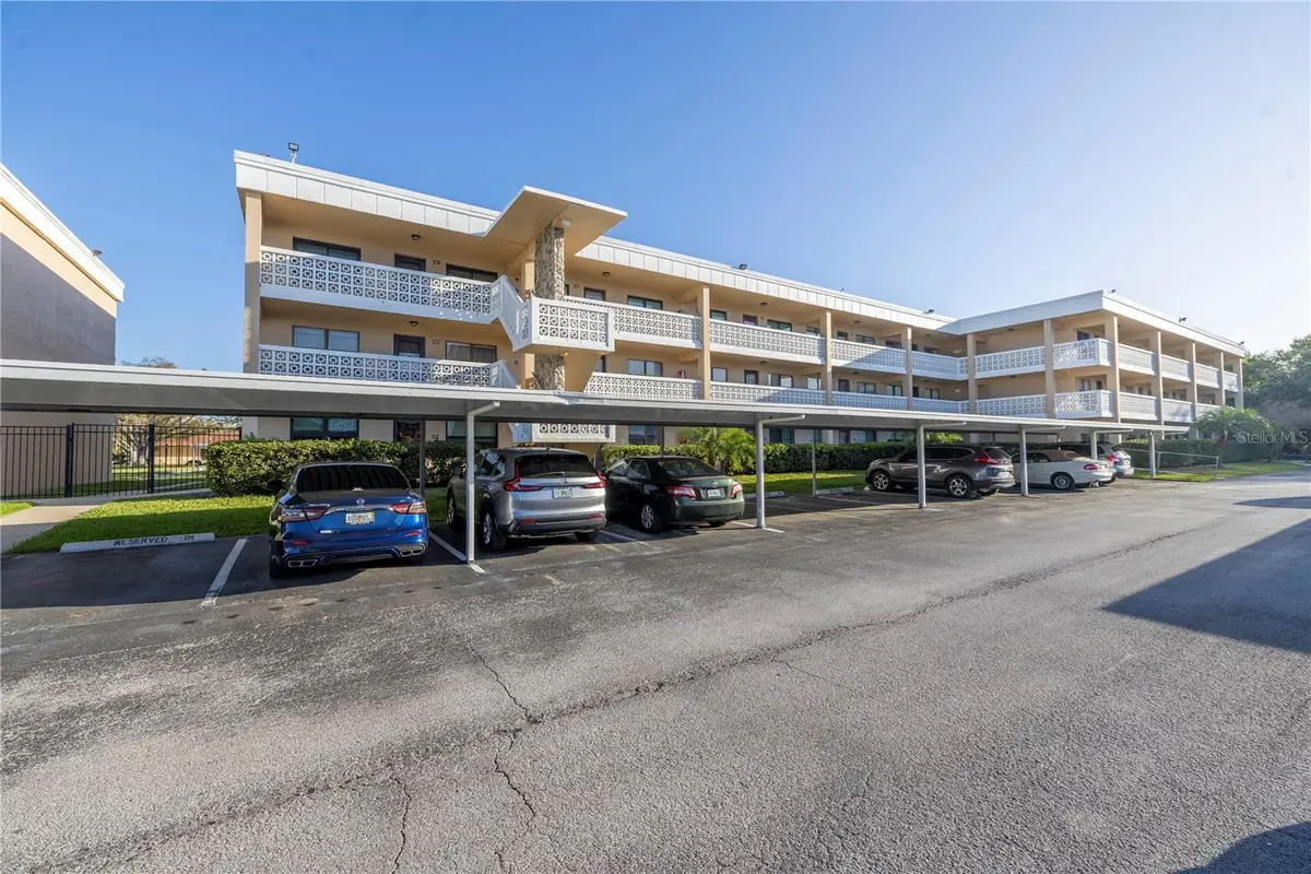 4920 Locust Street Ne #204, Saint Petersburg, FL 33703 - #1