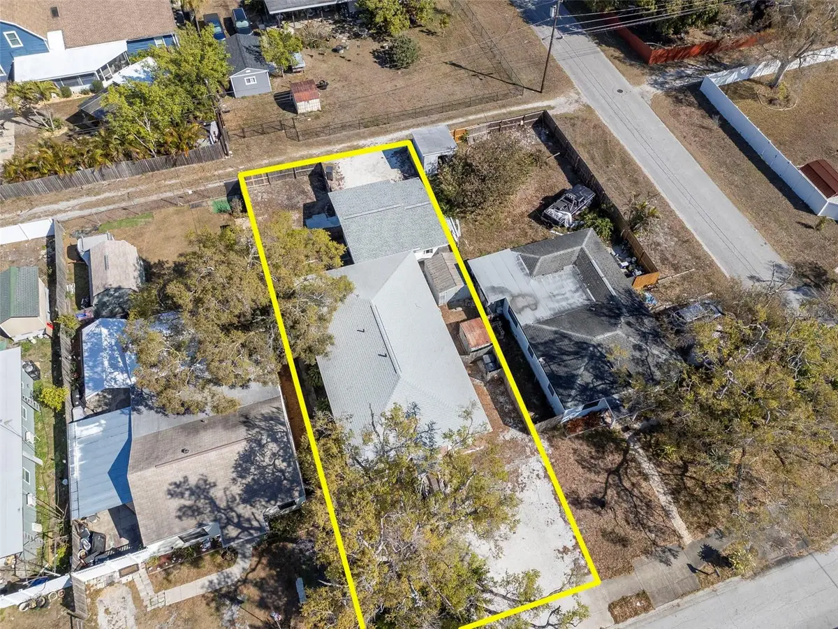 3305 56th Avenue N, Saint Petersburg, FL 33714 - #1