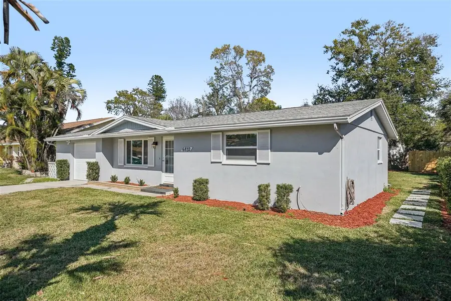 6832 16th Way S, Saint Petersburg, FL 33712 - #3