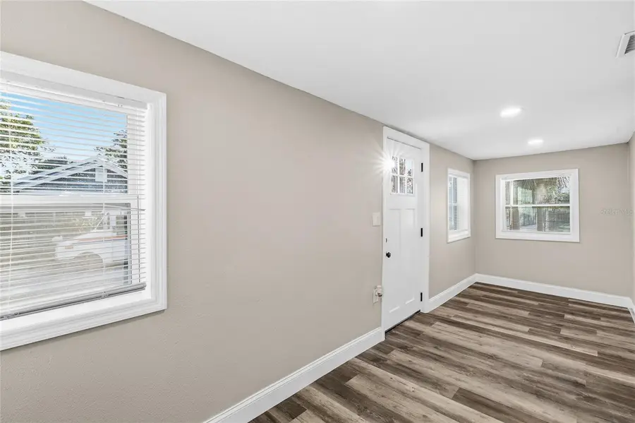 2547 10th Avenue S, Saint Petersburg, FL 33712 - #3