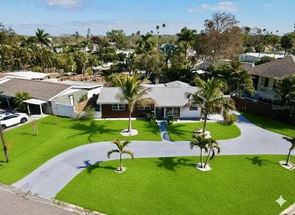 1500 Carson Circle Ne, ST PETERSBURG, FL 33703