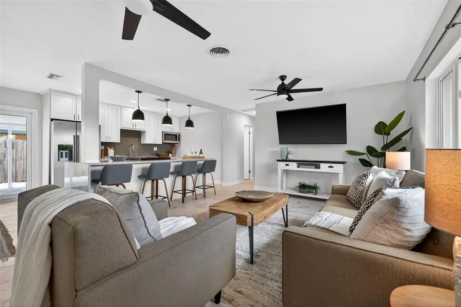 4899 Venetian Place Ne, Saint Petersburg, FL 33703 - #3