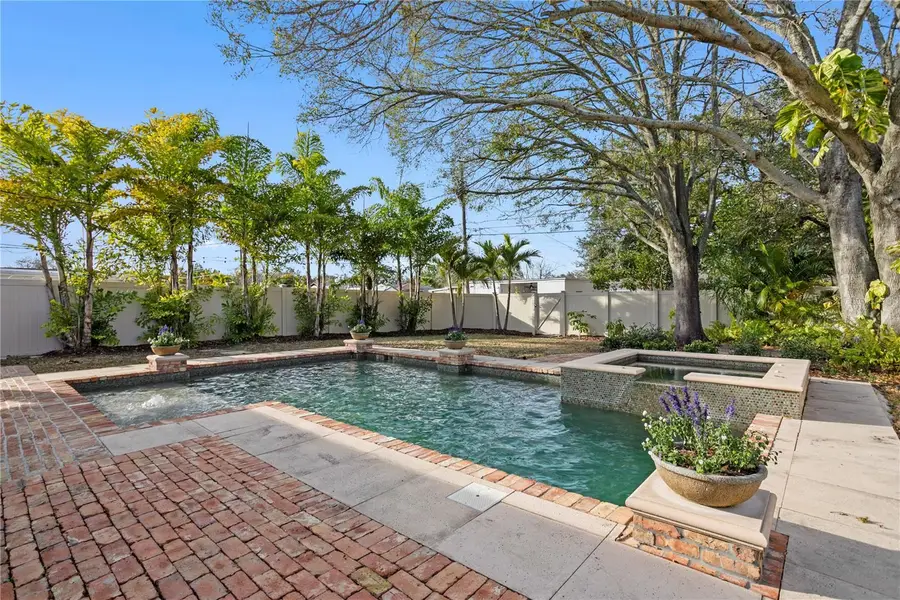 761 42nd Avenue N, Saint Petersburg, FL 33703 - #3