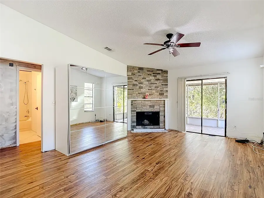 10121 Lake Oak Circle, Tampa, FL 33624 - #3