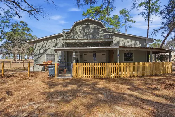 11968 S Oakview Avenue, FLORAL CITY, FL 34436