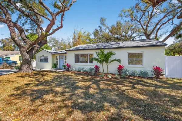 3535 Park Street N, ST PETERSBURG, FL 33710