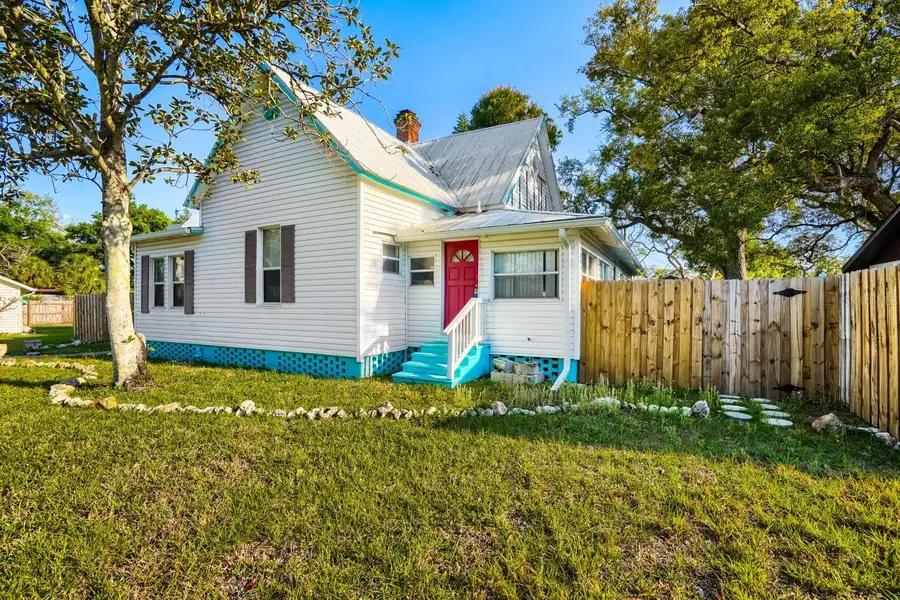 2523 10th Avenue W, Bradenton, FL 34205 - #2