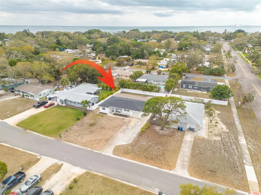 880 Bay Vista Boulevard S, Saint Petersburg, FL 33705 - #2