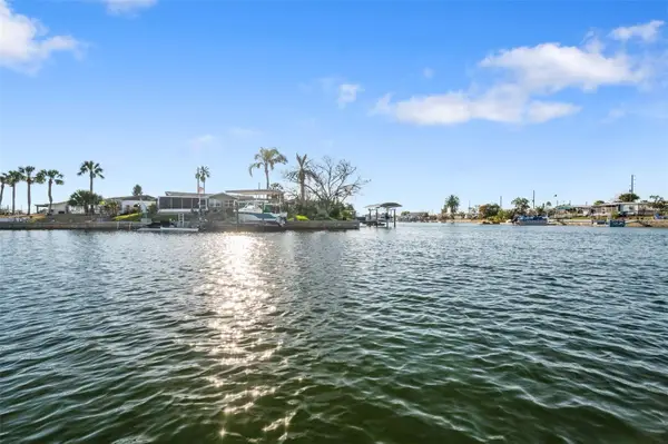 12913 1st Isle, HUDSON, FL 34667