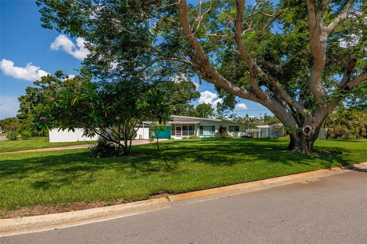 3700 56th Street N, Saint Petersburg, FL 33710 - #1