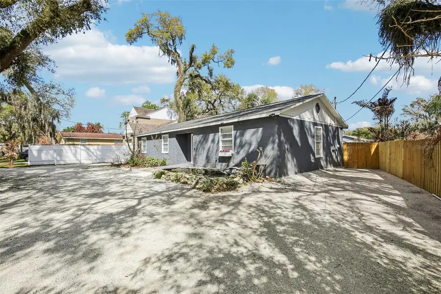 3905 West Lake Drive, Seffner, FL 33584 - #3