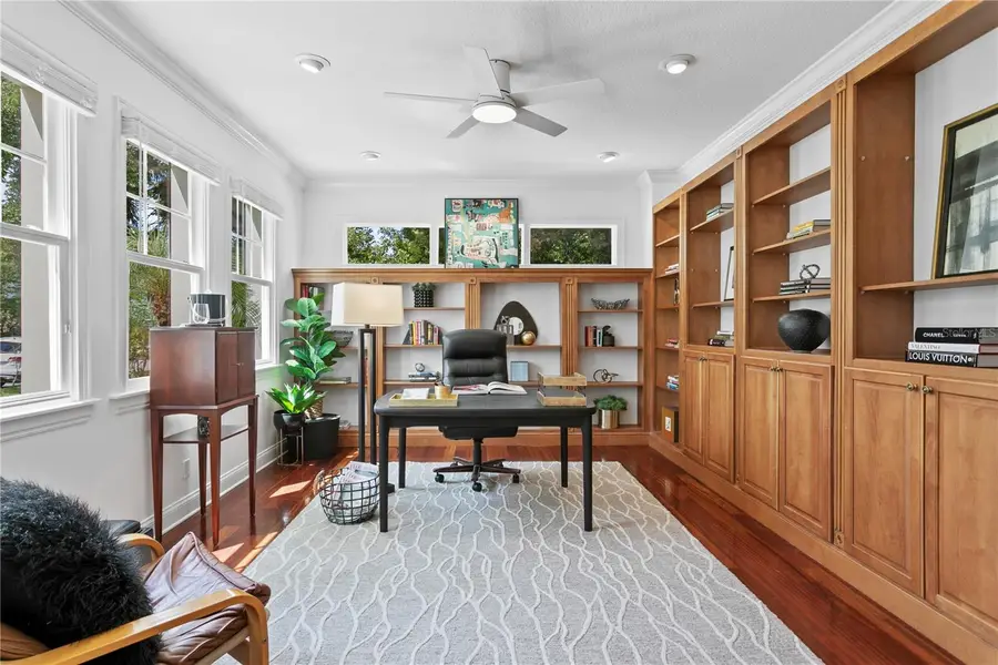 4115 W Barcelona Street, Tampa, FL 33629 - #3