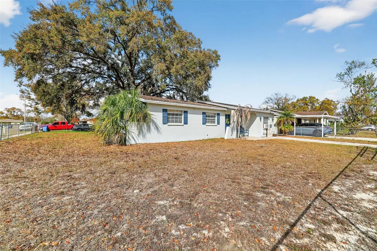 7006 Tidewater Trail, Tampa, FL 33619 - #1