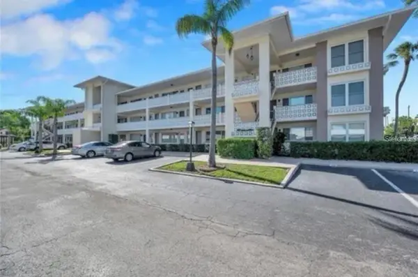 1235 S Highland Avenue #1-102, CLEARWATER, FL 33756