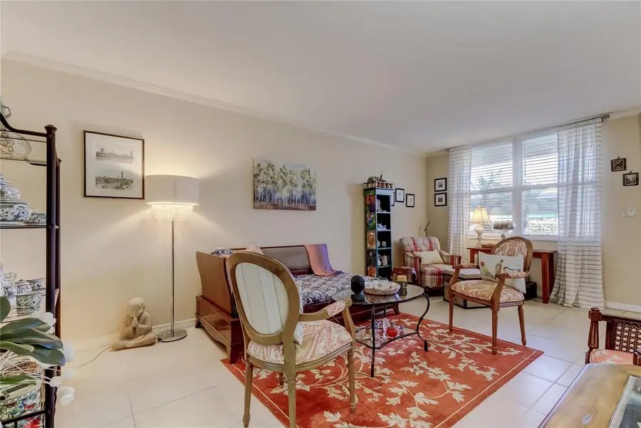 5095 Bay Street Ne #104, Saint Petersburg, FL 33703 - #3