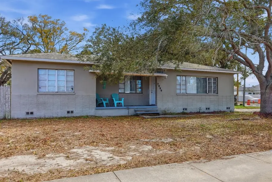 7096 54th Avenue N, Saint Petersburg, FL 33709 - #2