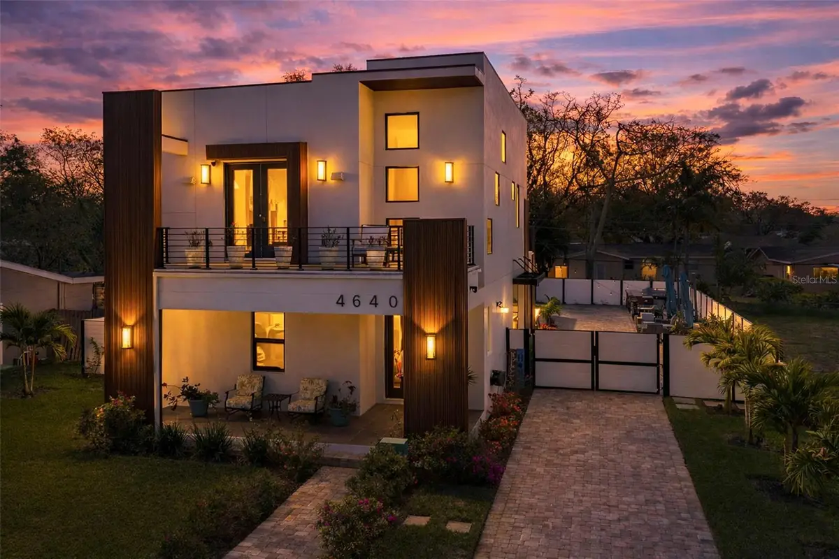 4640 35th Avenue N, Saint Petersburg, FL 33713 - #1