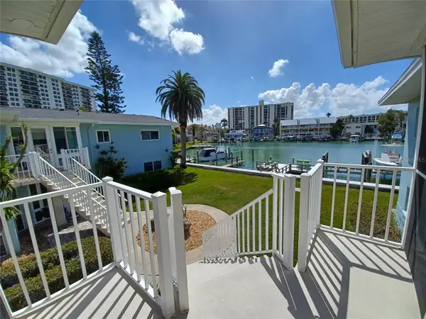 231 Skiff Point #7, CLEARWATER BEACH, FL 33767