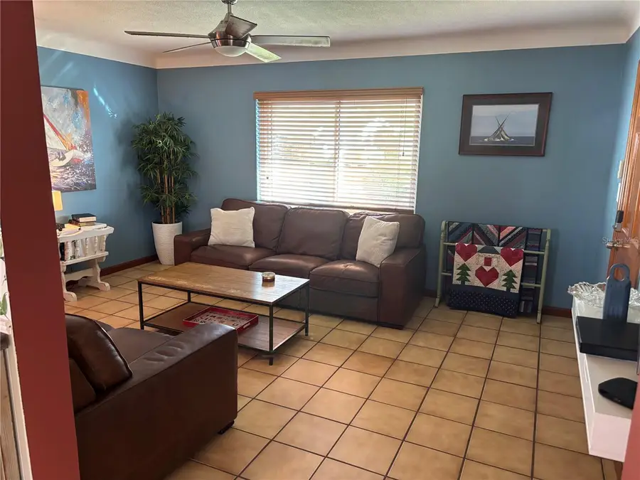 4391 34th Avenue N, Saint Petersburg, FL 33713 - #2