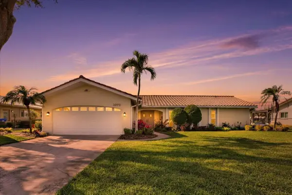 1979 Iowa Avenue Ne, ST PETERSBURG, FL 33703