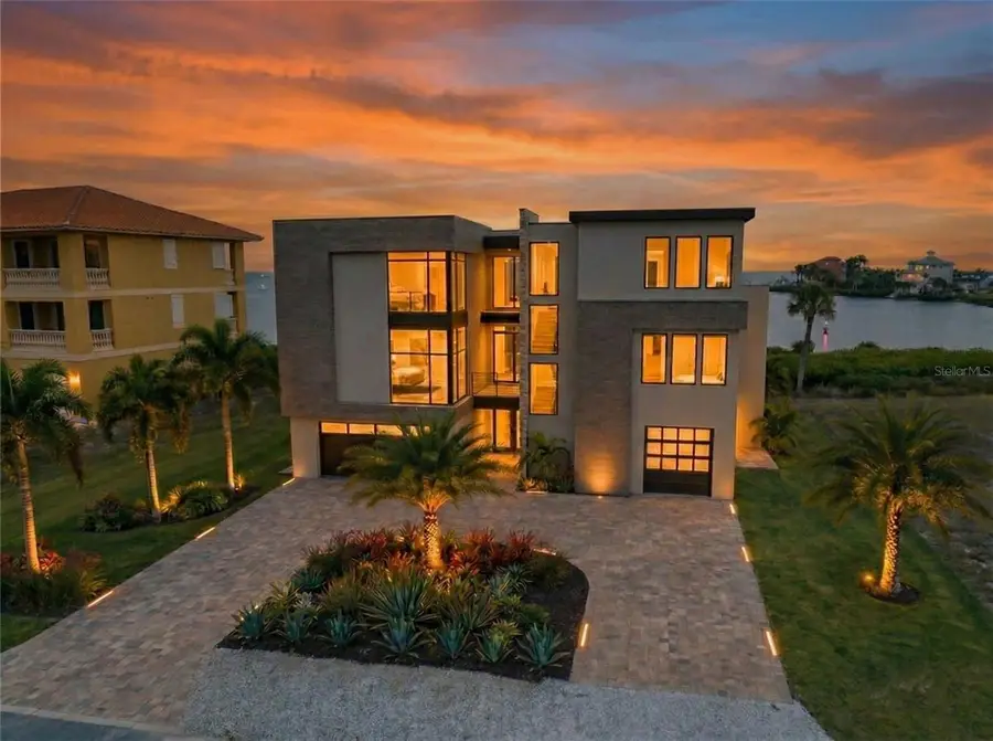 25 Harborpointe Drive, Port Richey, FL 34668 - #3