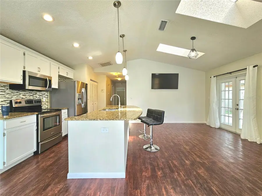 1649 12th Street Sw, Largo, FL 33778 - #2