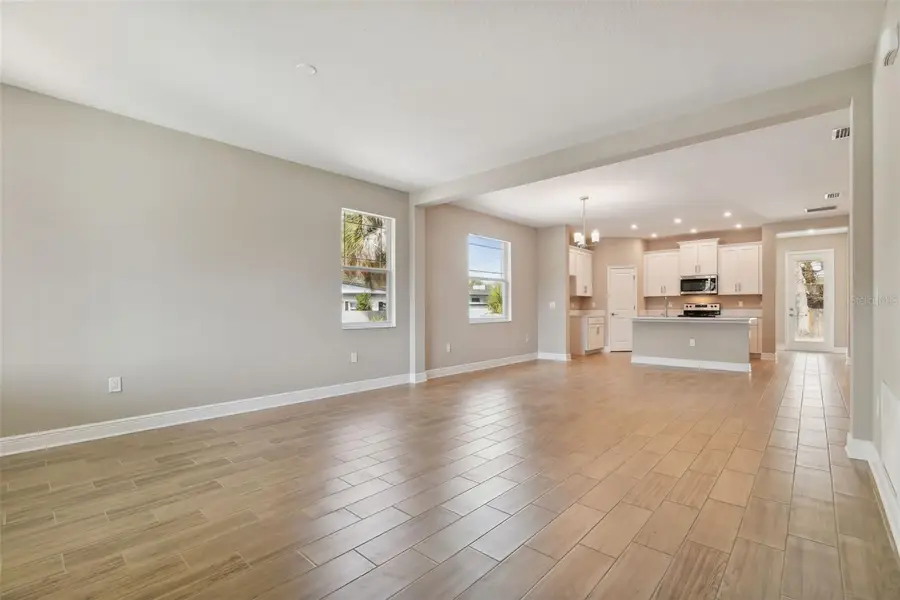 5010 22nd Street N, Saint Petersburg, FL 33714 - #3