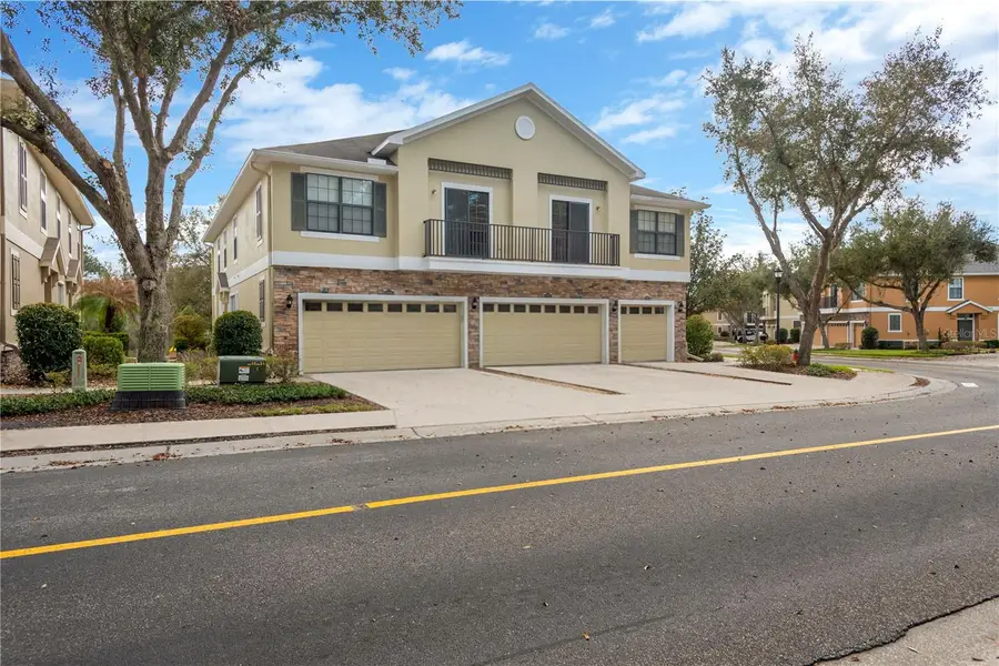 16505 Kingletridge Avenue, Lithia, FL 33547 - #2