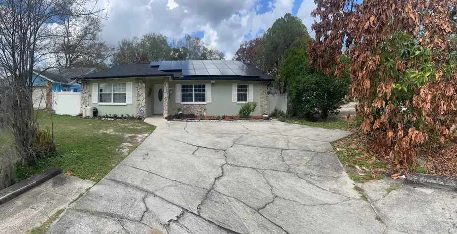 4912 E Serena Drive, Tampa, FL 33617 - #2