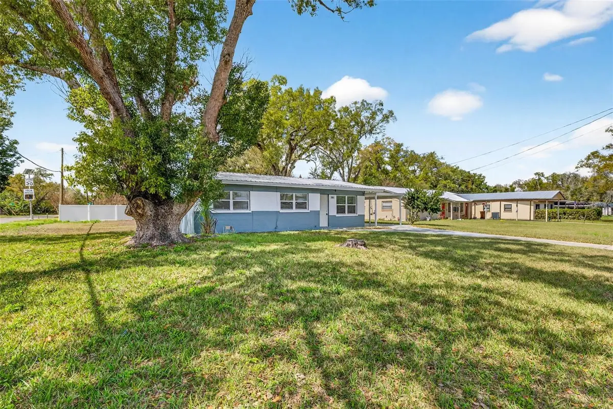 901 N Nancy Terrace, Plant City, FL 33563 - #1