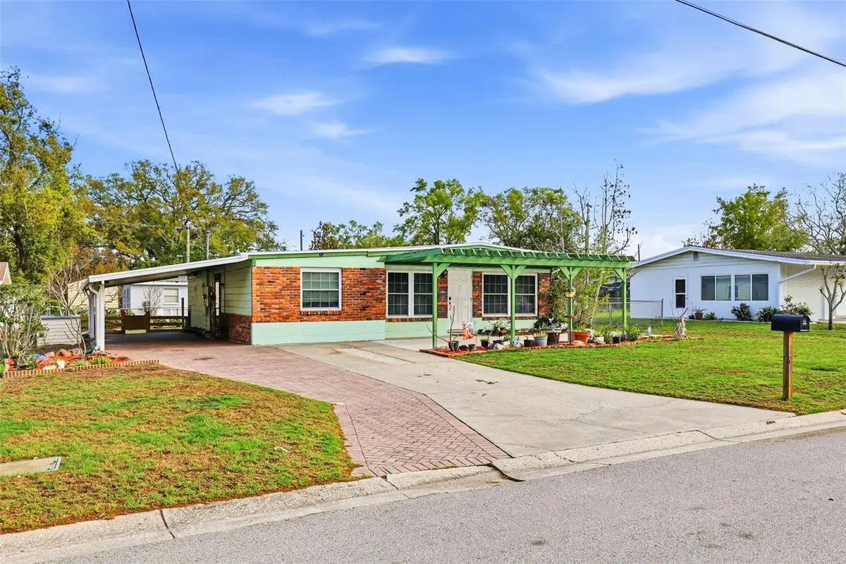 713 W 116th Avenue, Tampa, FL 33612 - #1