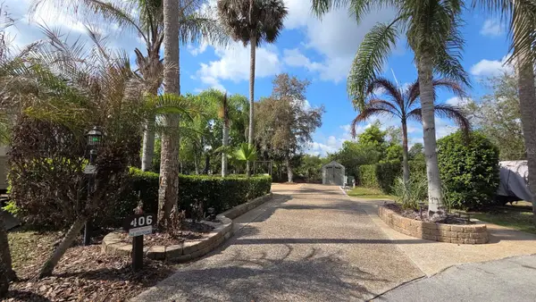 406 Longhorn Drive, RIVER RANCH, FL 33867