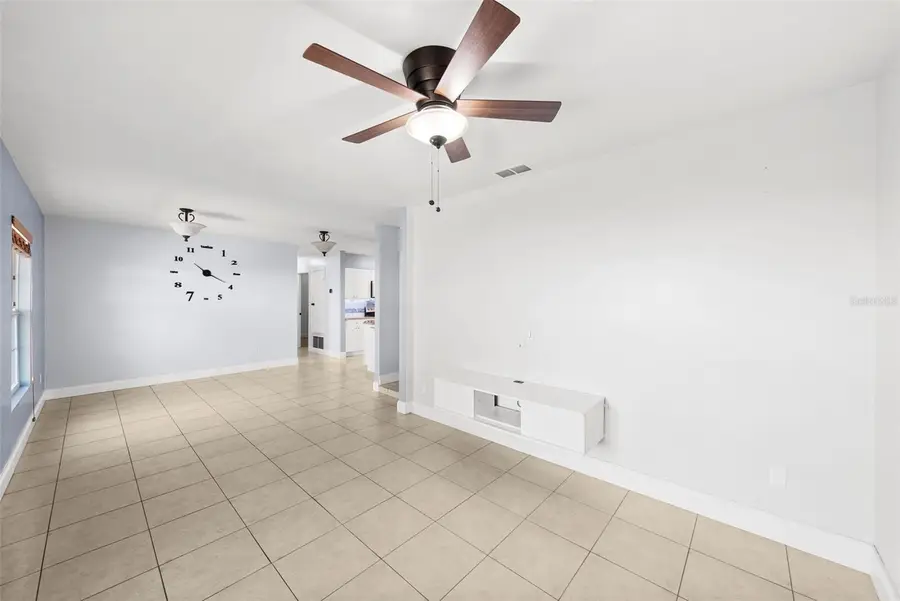 6701 Larimer Drive, Tampa, FL 33615 - #2