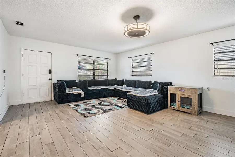 5960 89th Avenue N, Pinellas Park, FL 33782 - #2