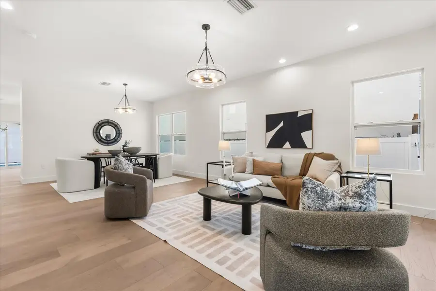 2350 2nd Avenue N, Saint Petersburg, FL 33713 - #2