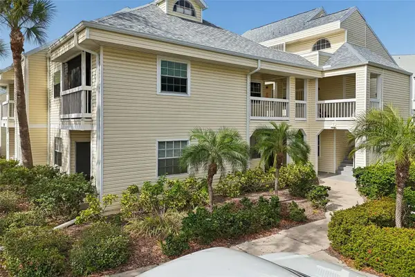 6915 Stones Throw Circle N #3106, ST PETERSBURG, FL 33710